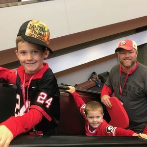 Meet your Posher, Cliff